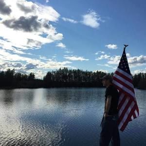 Meet your Posher, Justin